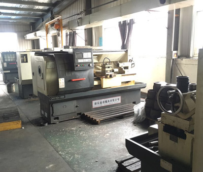 焊接球閥生產車間